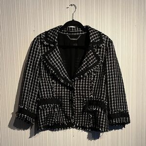 Plus size black & white suit jacket w/ ribbon detail